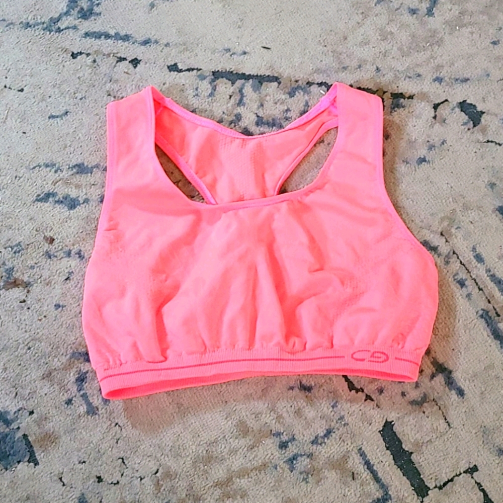 Sports bra